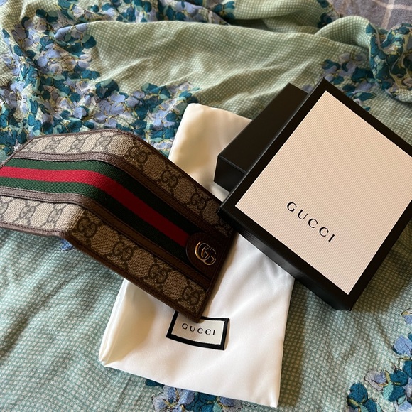 Men’s Gucci wallet - Picture 2 of 5